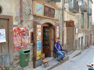 CAFFE’ IORIO, C’ERA UNA&nbsp;VOLTA…